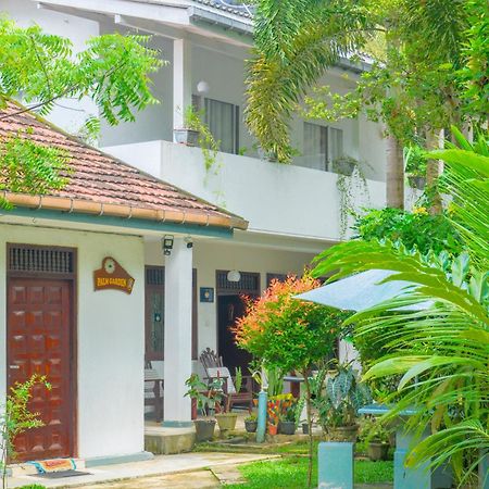Palm Garden Guest House Galle Bagian luar foto