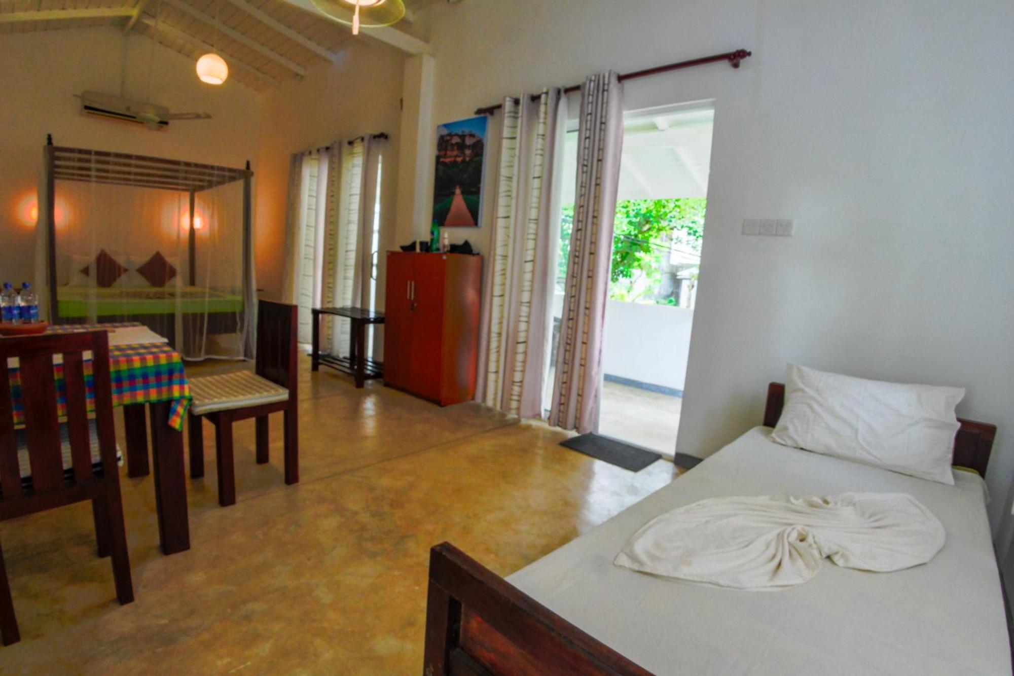 Palm Garden Guest House Galle Bagian luar foto