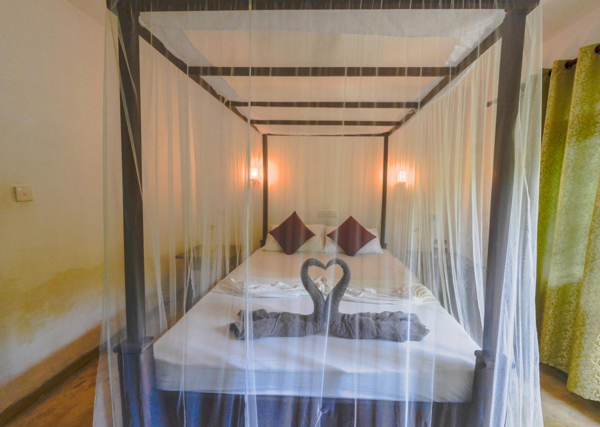 Palm Garden Guest House Galle Bagian luar foto